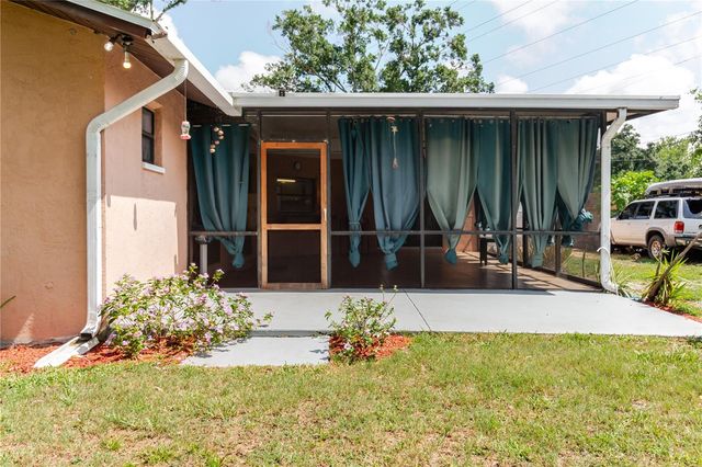 2276 TAMARRON TERRACE, Palm Harbor, FL 34683