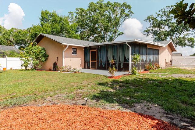 2276 TAMARRON TERRACE, Palm Harbor, FL 34683
