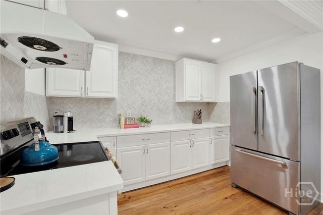 404 E 57th Street, Savannah, GA 31405