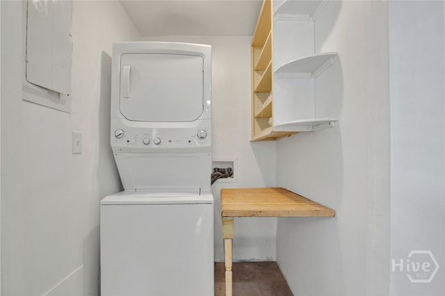 404 E 57th Street, Savannah, GA 31405