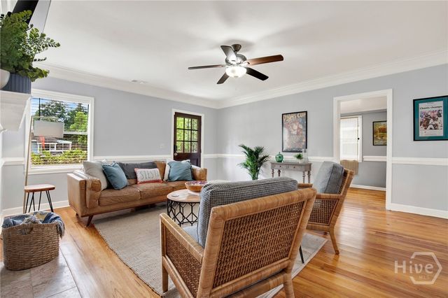 404 E 57th Street, Savannah, GA 31405