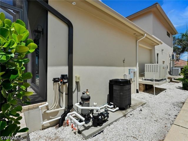 1065 Cottonwood CT, Marco Island, FL 34145