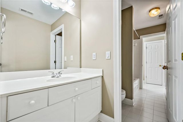 4319 Summit Oaks NE Lane, Roswell, GA 30075