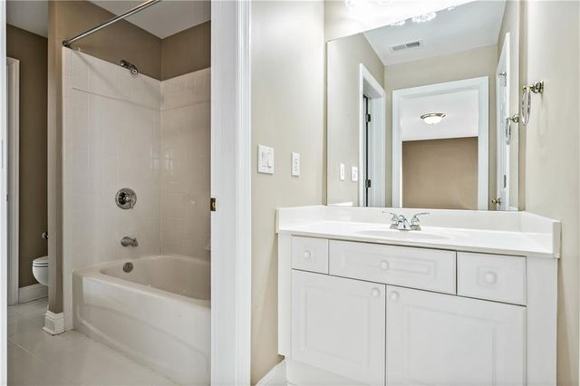 4319 Summit Oaks NE Lane, Roswell, GA 30075