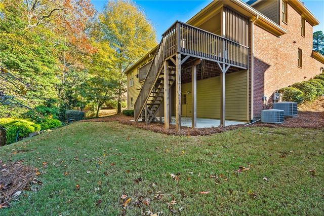 4319 Summit Oaks NE Lane, Roswell, GA 30075