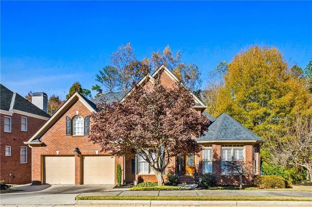 4319 Summit Oaks NE Lane, Roswell, GA 30075