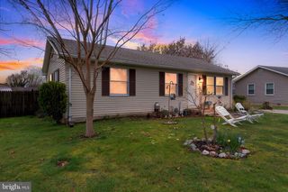 432 LAREDO DR, Smyrna, DE 19977