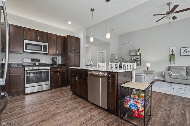 341 Alexis Lane, Canal Fulton, OH 44614
