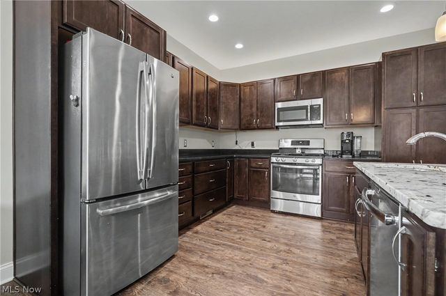 341 Alexis Lane, Canal Fulton, OH 44614