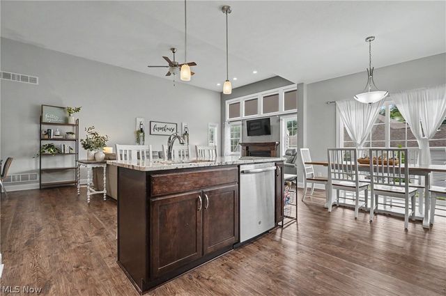 341 Alexis Lane, Canal Fulton, OH 44614