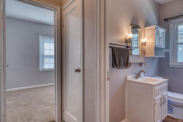 728 E Parkland Avenue, Evansville, IN 47711