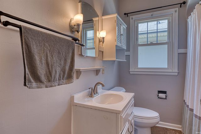 728 E Parkland Avenue, Evansville, IN 47711