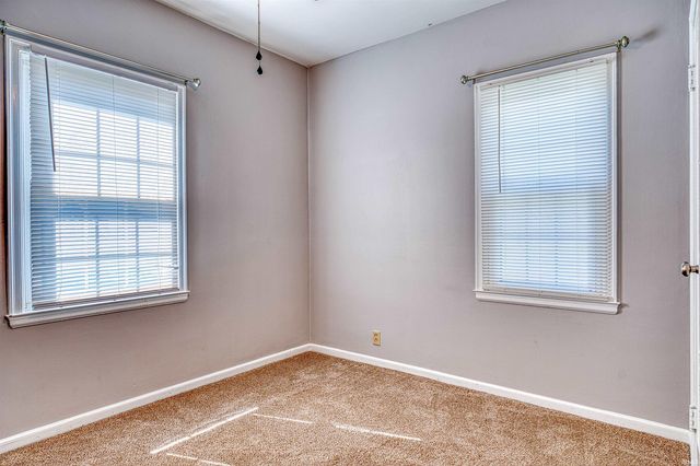 728 E Parkland Avenue, Evansville, IN 47711