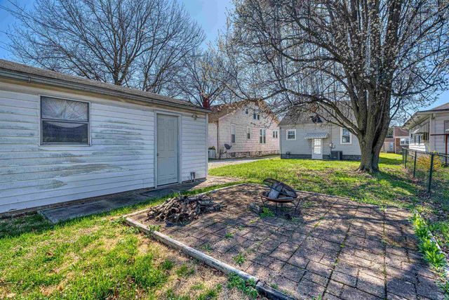728 E Parkland Avenue, Evansville, IN 47711