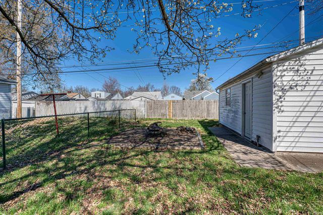 728 E Parkland Avenue, Evansville, IN 47711