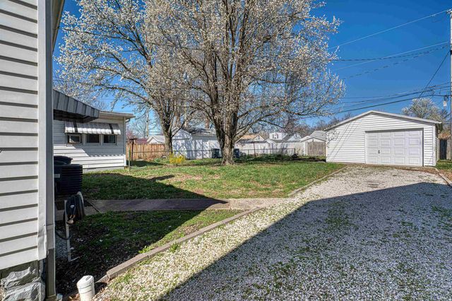 728 E Parkland Avenue, Evansville, IN 47711