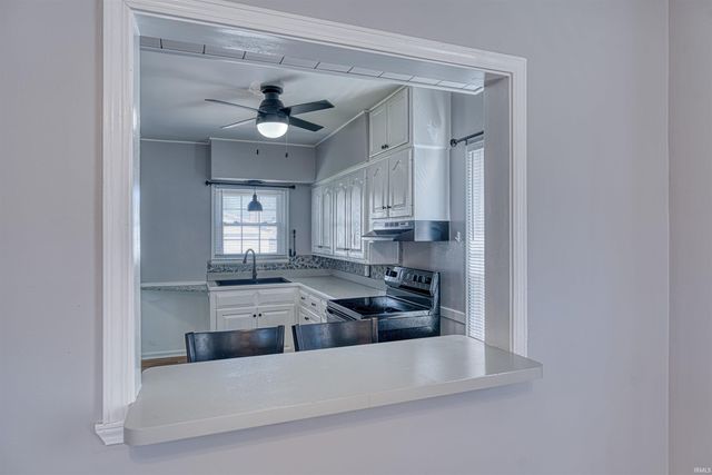 728 E Parkland Avenue, Evansville, IN 47711