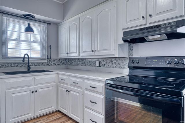 728 E Parkland Avenue, Evansville, IN 47711