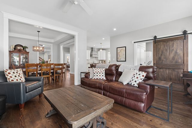 14633 Highland Avenue, Orland Park, IL 60462