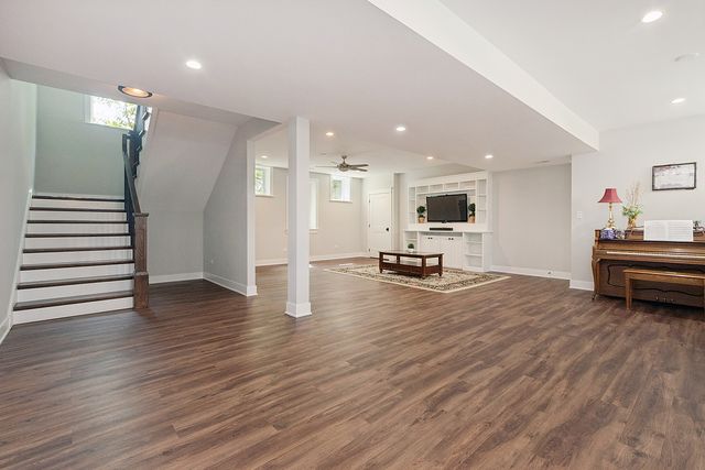 14633 Highland Avenue, Orland Park, IL 60462