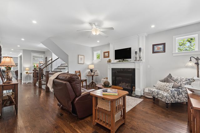 14633 Highland Avenue, Orland Park, IL 60462