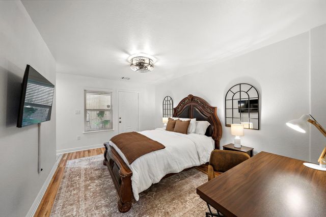 1505 Wentworth Street, Houston, TX 77004