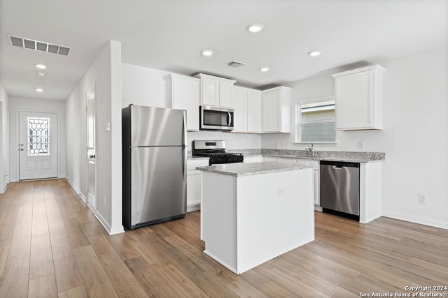 11940 Stroud Drive, San Antonio, TX 78252