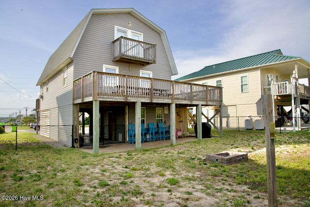 2016 N New River Drive, Surf City, NC 28445