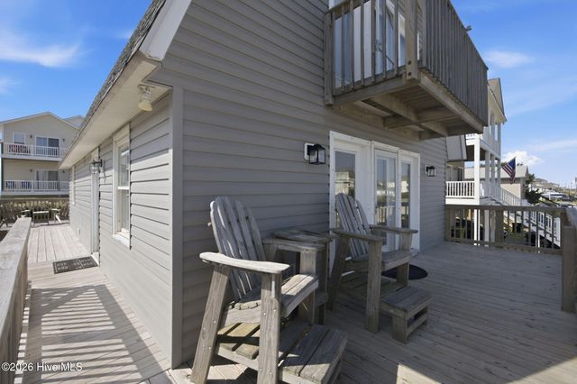 2016 N New River Drive, Surf City, NC 28445