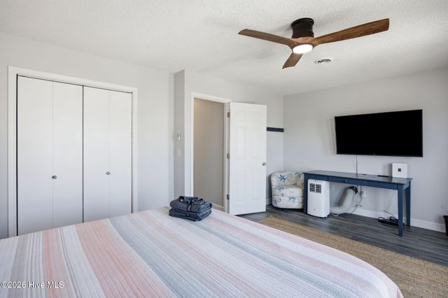 2016 N New River Drive, Surf City, NC 28445