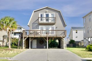 2016 N New River Drive, Surf City, NC 28445
