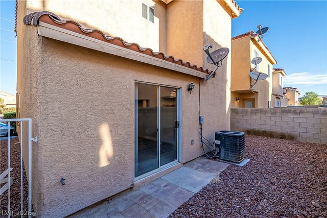 4052 EMERALD WOOD Street, Las Vegas, NV 89115