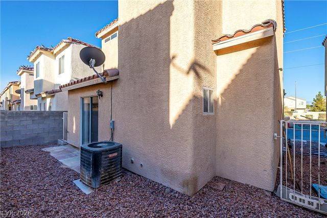 4052 EMERALD WOOD Street, Las Vegas, NV 89115