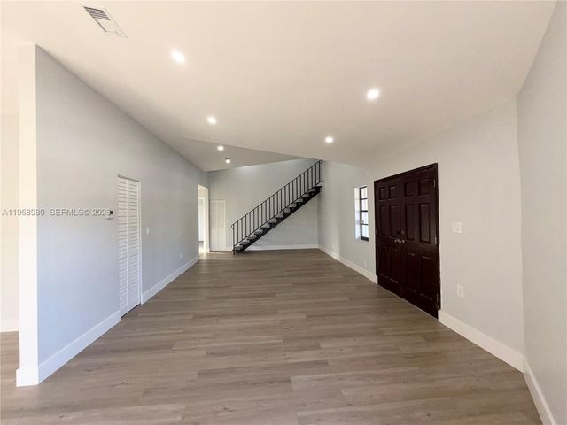 250 SW 78th Ave 0, Miami, FL 33144