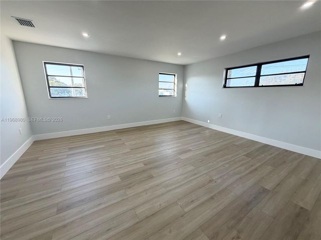 250 SW 78th Ave 0, Miami, FL 33144