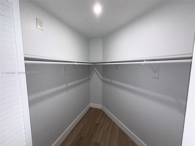 250 SW 78th Ave 0, Miami, FL 33144