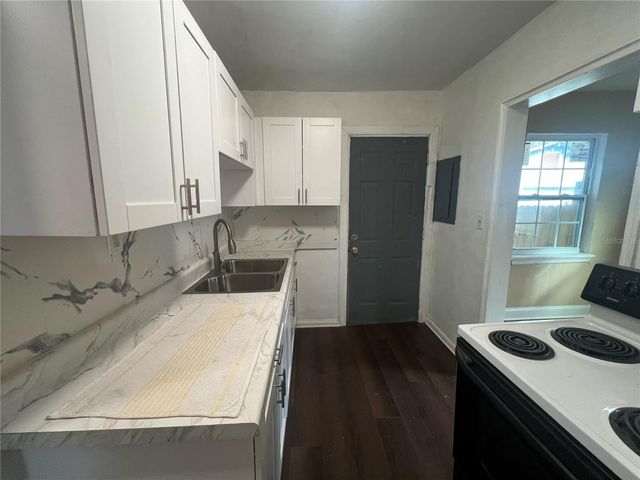 3539 KINGSTON STREET, Jacksonville, FL 32254