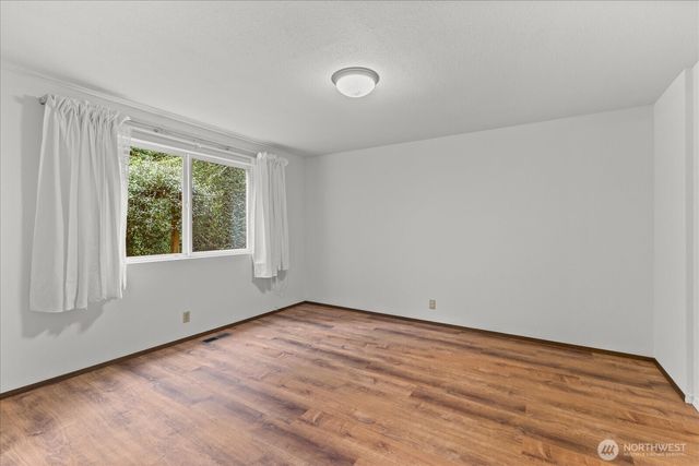 1007 174th Avenue NE, Bellevue, WA 98008