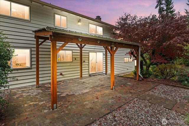 1007 174th Avenue NE, Bellevue, WA 98008