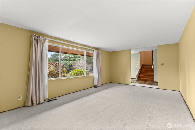 1007 174th Avenue NE, Bellevue, WA 98008