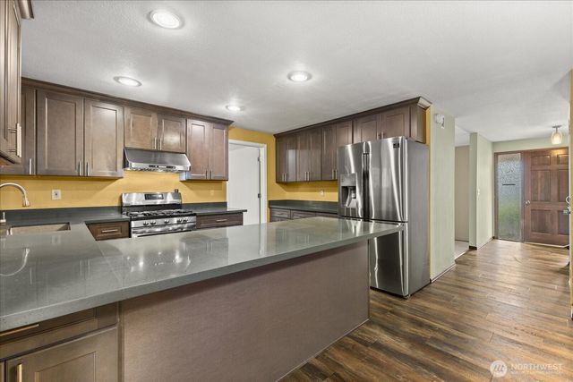 1007 174th Avenue NE, Bellevue, WA 98008