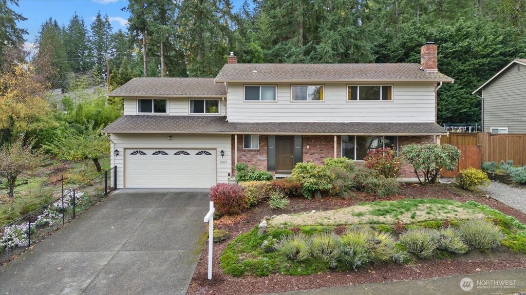 1007 174th Avenue NE, Bellevue, WA 98008
