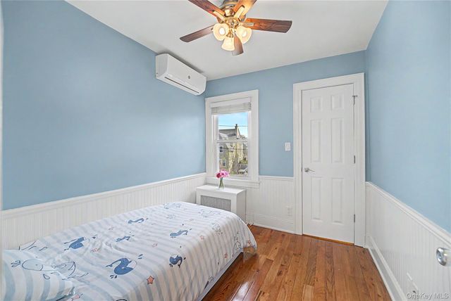 282 Houston Avenue, Mineola, NY 11501