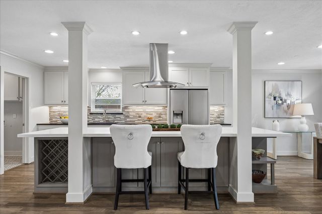 2330 Droxford Drive, Houston, TX 77008