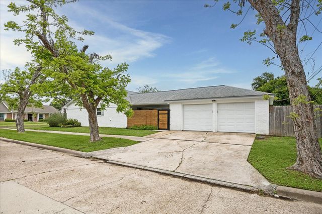 2330 Droxford Drive, Houston, TX 77008