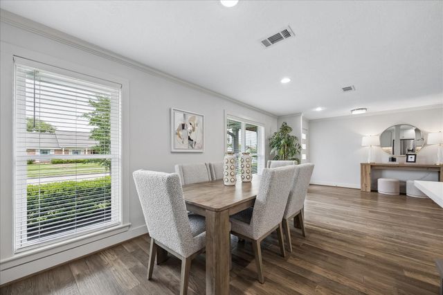 2330 Droxford Drive, Houston, TX 77008