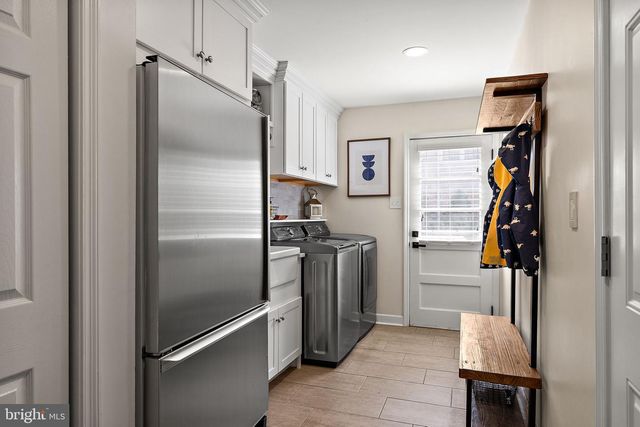 624 WHITBY DR, Wilmington, DE 19803