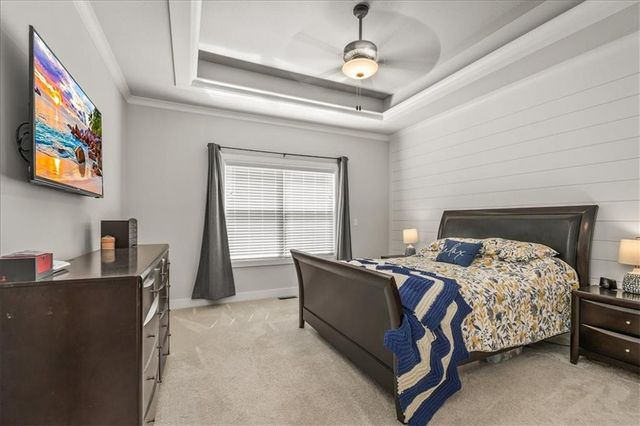 2533 SW Old Port Road, Lee's Summit, MO 64082