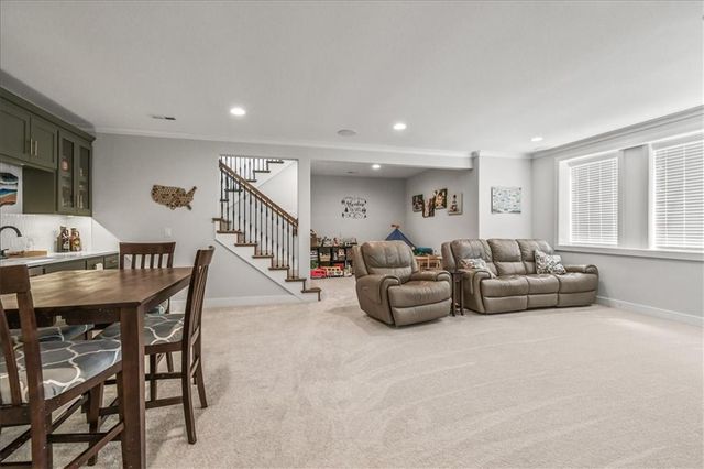 2533 SW Old Port Road, Lee's Summit, MO 64082