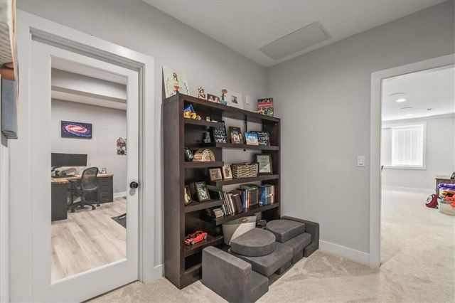 2533 SW Old Port Road, Lee's Summit, MO 64082